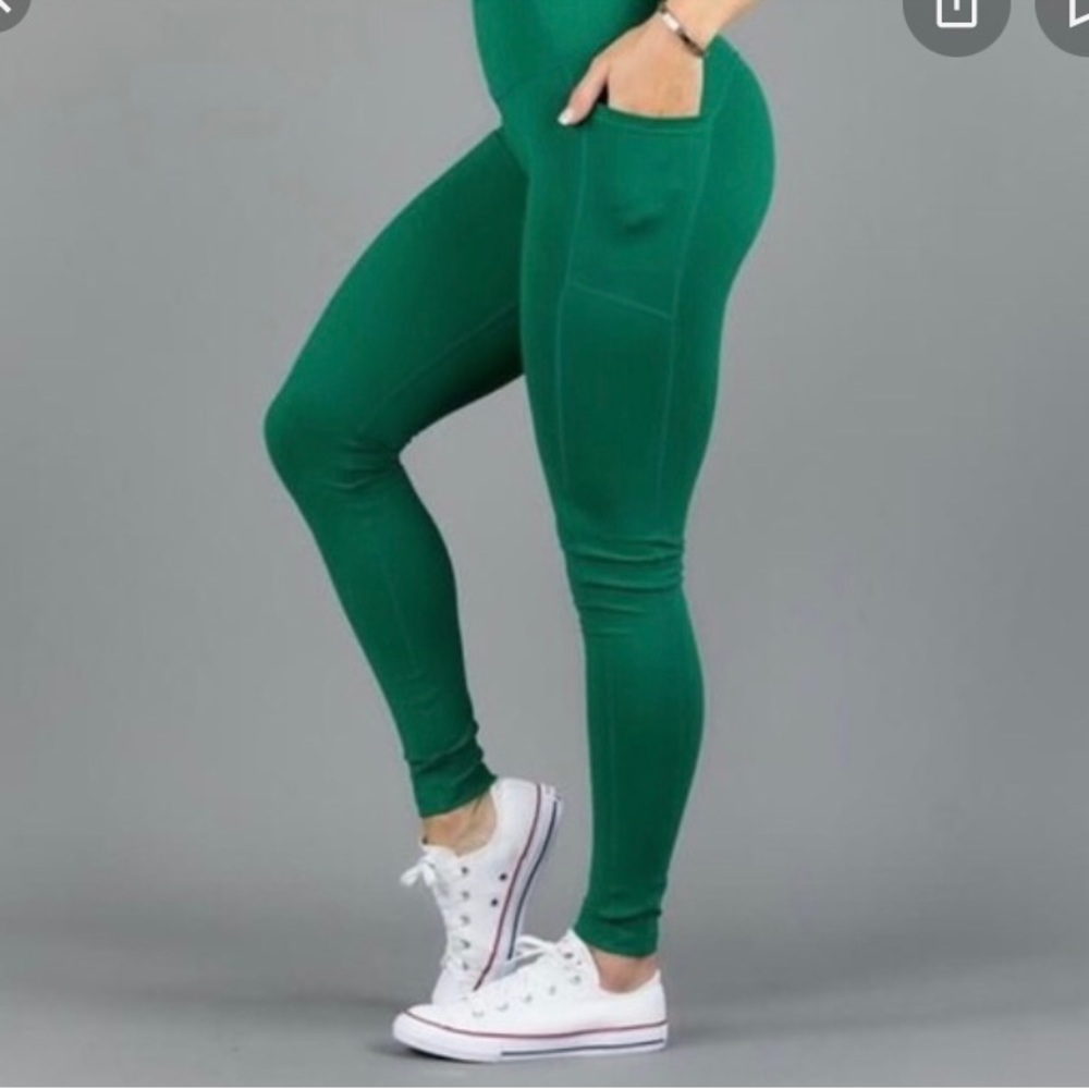 BuffBunny Luna Leggings- Emerald- Size Small